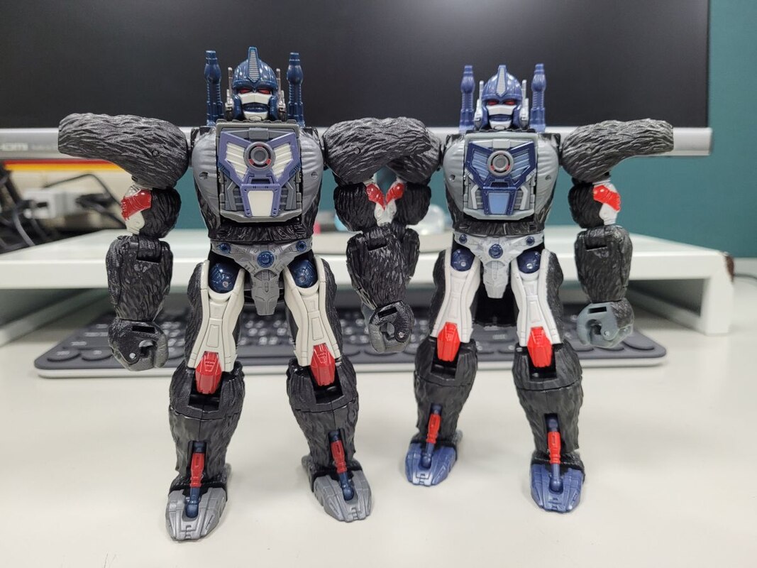 transformers netflix toys wave 4